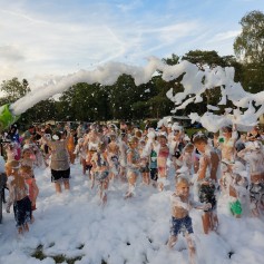 2024 schuimparty (8).jpg