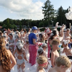 2024 schuimparty (5).jpg