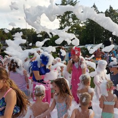 2024 schuimparty (6).jpg